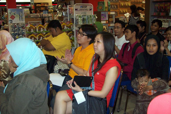 Talkshow : Memaksimalkan Penggunaan Google 11 Juli 2012