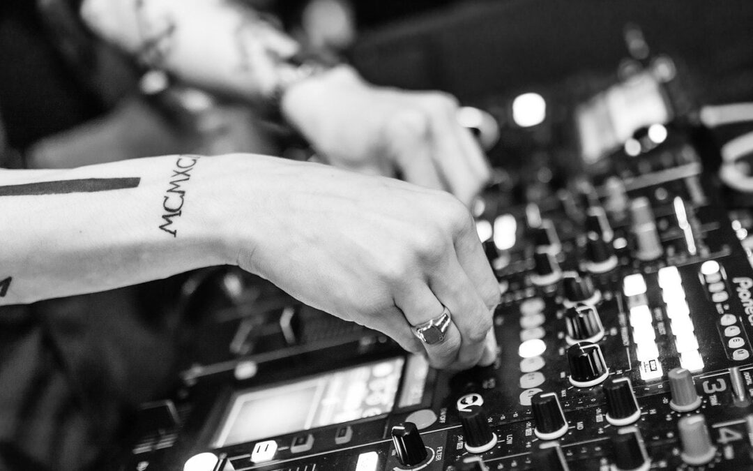 Cara Mengecilkan Suara Video dengan Software Gratis